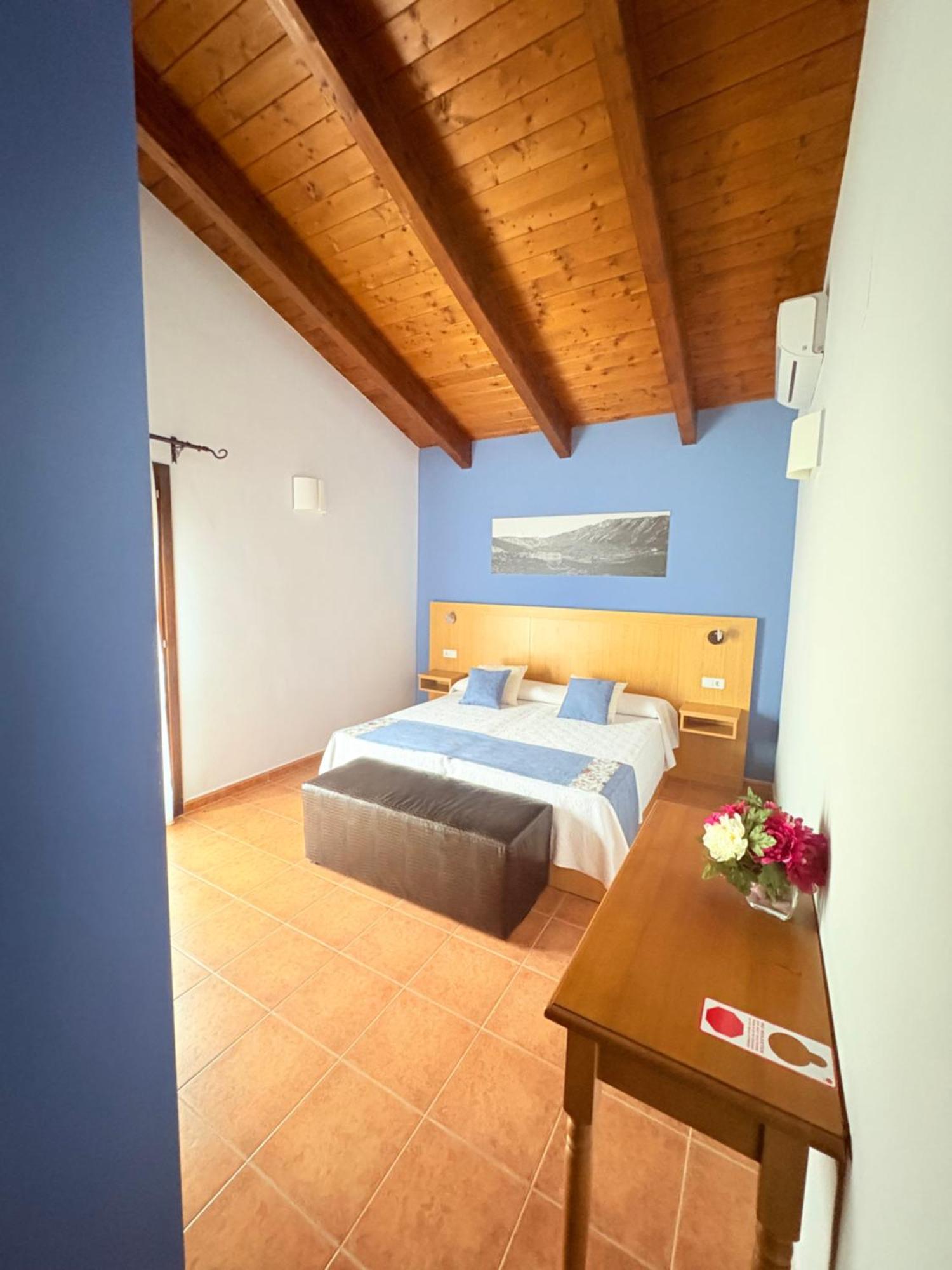 Hotel Guara Inluka Las Almunias ห้อง รูปภาพ