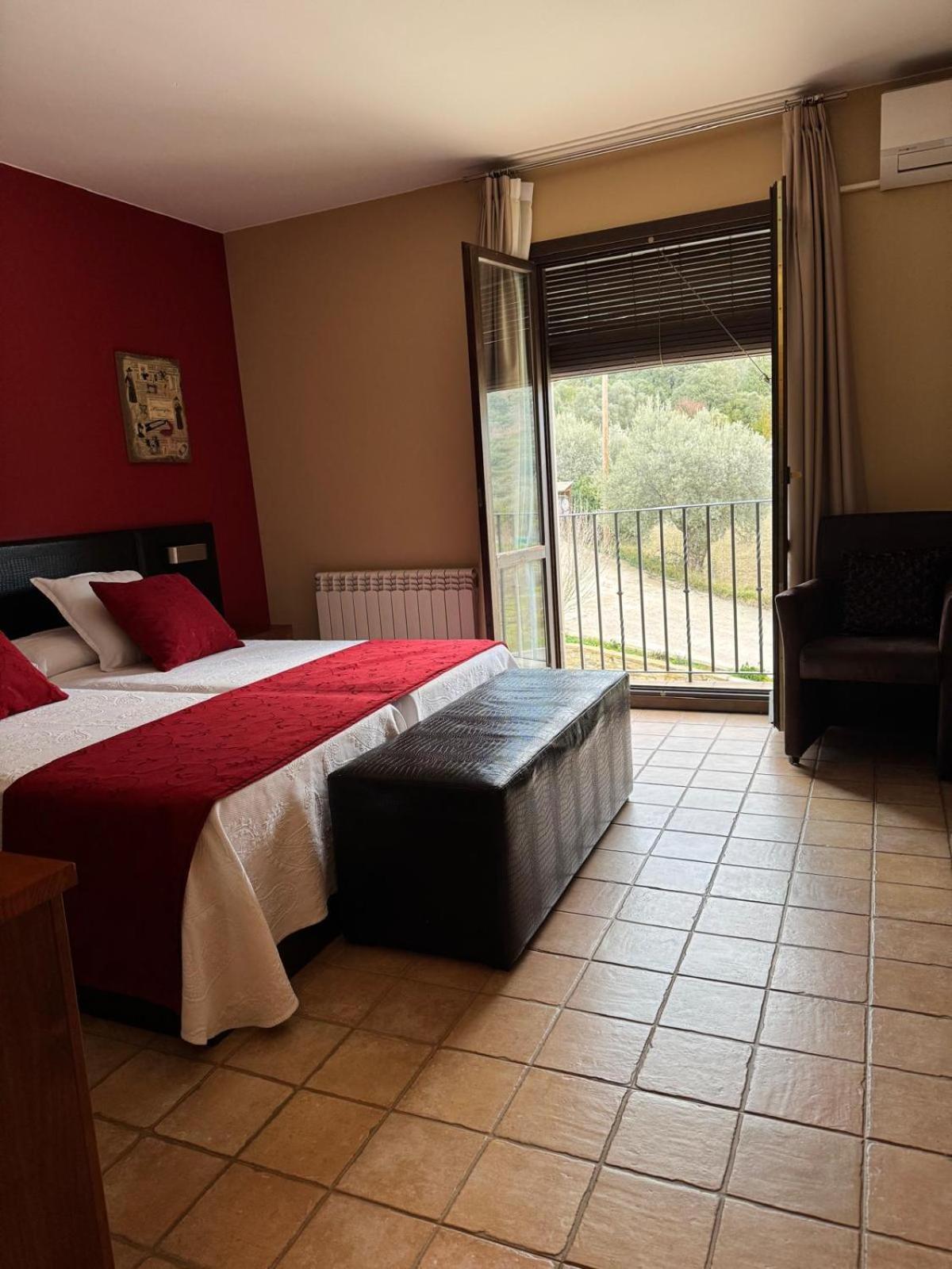 Hotel Guara Inluka Las Almunias ห้อง รูปภาพ
